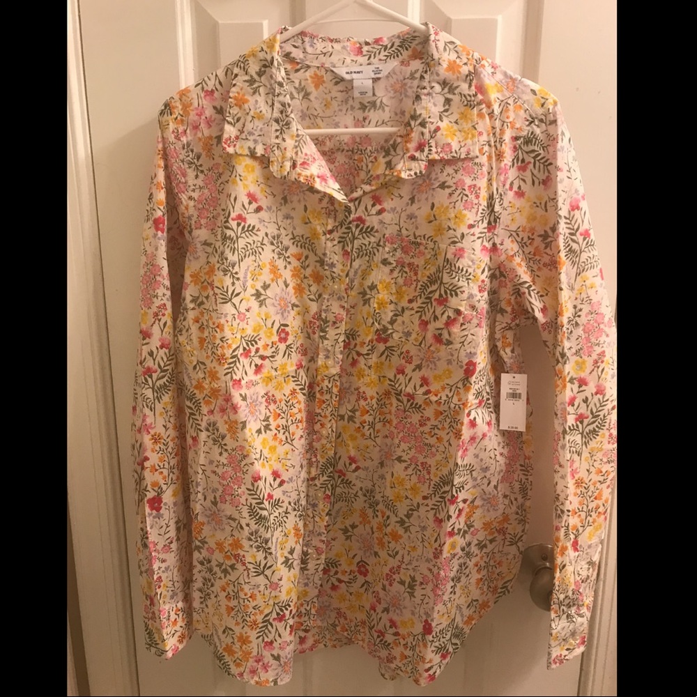 BNWT Old Navy Floral Blouse/Button Down Shirt